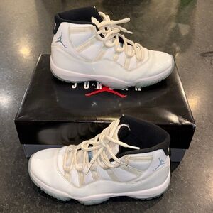 Air Jordan 11 Retro White ‘Legend Blue’ - Black Men’s Size 8 - CT8012 104